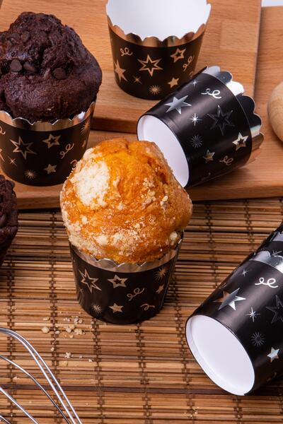 Huzur Party Store Silver Gilded Black 12-Piece Cake Mold Star Confetti Detailed 6.5x5 Cm Muffin That Does Not Scatter in the Oven