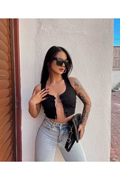 alenmoda Kadın Siyah Zincirli Kaşkorse Crop Bluz