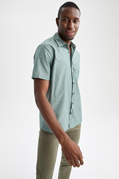 DeFacto Κοντομάνικο πουκάμισο με κανονική εφαρμογή με λαιμόκοψη