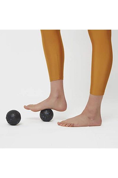 Actifoam كرة تدليك لاكروس، كرة تدليك محفزة للقدم الصلبة، كرة صغيرة بقطر 8 سم