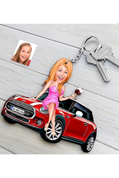 Bk Gift Kişiye Özel Bayan Mini Cooper Figürlü Plakalı Ahşap Karikatür Anahtarlık
