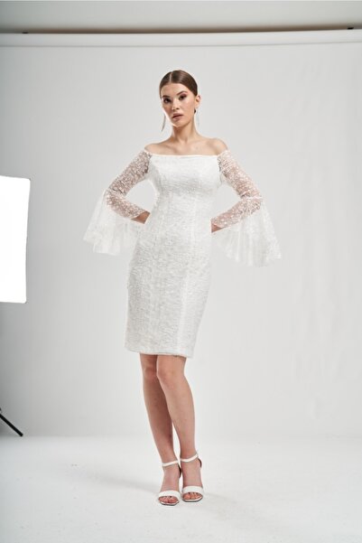 ESCOLL Kadın Elbise Beyaz Renk Straples Kol Volanlı Pullu Dantel