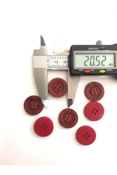 canan dizayn Κόκκινο κουμπί ειδικής παραγωγής 4 οπών 20 mm (15 ΤΕΜ)