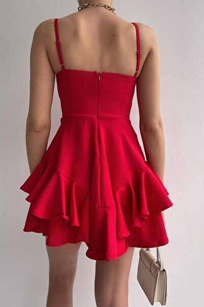 lovebox Ayarlanabilir Ince Askılı Eteği Kat Detaylı Kırmızı Abiye Elbise & Kırmızı Mezuniyet Elbisesi 102