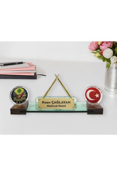 Bk Gift Kişiye Özel Türk Bayraklı Ve Osmanlı Tuğrağlı Saatli Kristal Masa Isi...