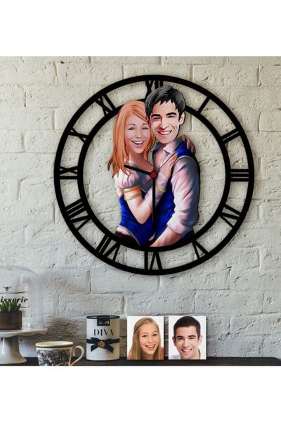 Bk Gift Kişiye Özel Sevgili Karikatürlü Ahşap Duvar Saati, Renkli ve Şık Tasarım