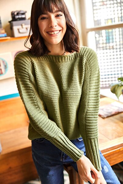 Olalook Kadın Açık Haki Kol Detaylı Petek Örgü Kazak KZK-19000399