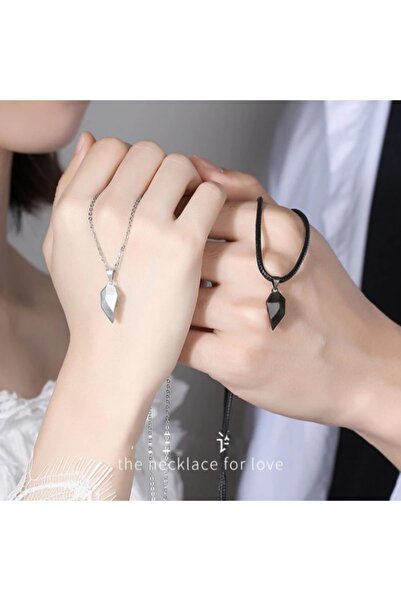 Gogoey Kalp Sevgili Çift Kolyesi – Manyetikli Aşk Love Necklace 2li