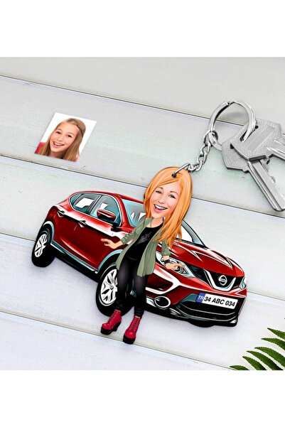 Bk Gift Kişiye Özel Kadın Nissan Qashqai Figürlü Plakalı Ahşap Karikatür Anah...