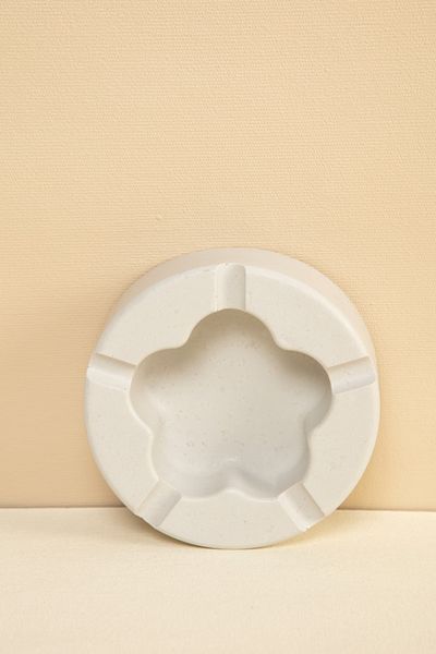 Handmeight Concrete Gray Flower Ashtray/ Ashtray