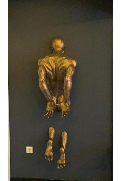 ATOLYECLARTE Duvardan Cikan Heykeller