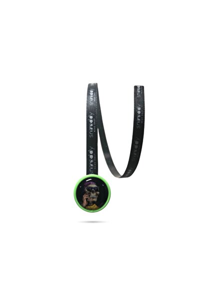 snooddy علامة كتاب بتصميم جمجمة