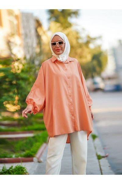 Por La Cara سترة قميص فضفاضة بأكمام الخفاش بلون السلمون