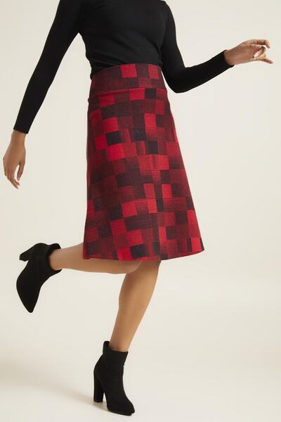 Quincey Women's Burgundy Woolen Bell Skirt