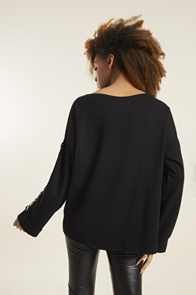 Quincey Γυναικείο φούτερ με λεπτομέρεια σε μαύρο μανίκι