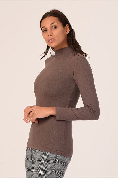 DISENTIS MODEST Body cu gât de viscoză de culoare nisip - Design pe jumătate din lână de pescar