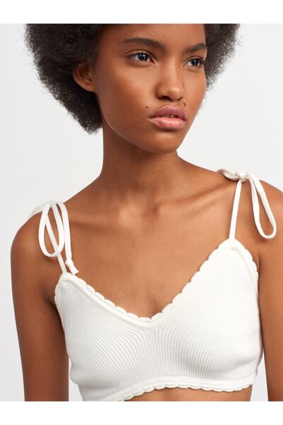 Dilvin Dámská Ecru krajková halenka na ramenou 1024