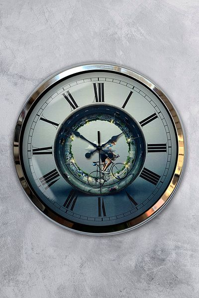 Kasva Concept 40 cm Chrome Metal Racer Wall Clock Gift