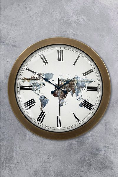 Kasva Concept Gift 36 cm Antique Metal World Map Wall Clock