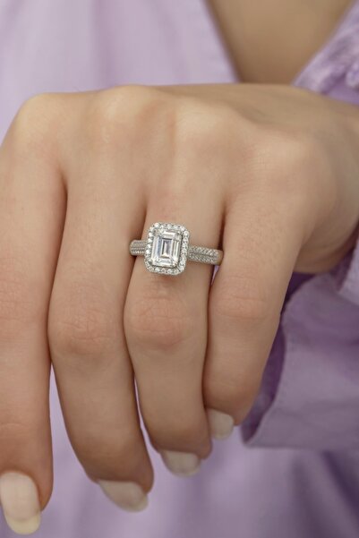 ALYANSEVİM Zirkon Taşlı Baget Tektaş Gümüş Bayan Yüzük