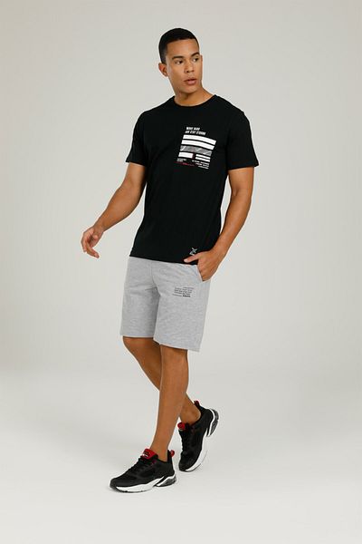 Kinetix Sn731 Lıam Λεπτομέρεια στήθους T Siyah Erkek Kısa Kol T-shirt