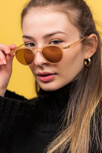 Focus On Wilson Matte Cream Sunglasses