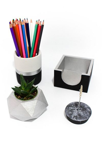 PAYATASARIM Concrete Office Set Pen Holder Flower Pot Note Holder And Memo Pad Cactus