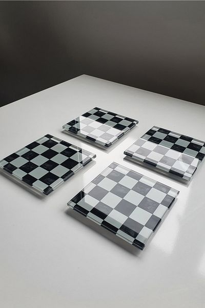 Decorita Glass Coaster| Set of 4 Checkered Pattern| 10cm X 10cm