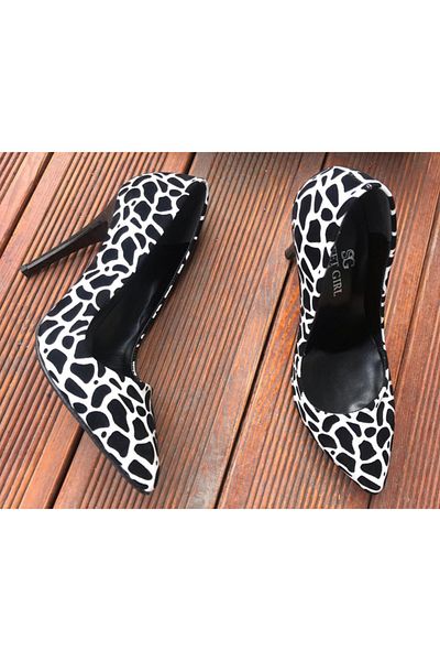 sweet girl Women's Zebra Stiletto Heeled Shoes Thin Black White Pointed Thin