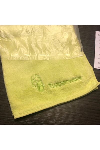 Tupperware Makeup Removal Cloth