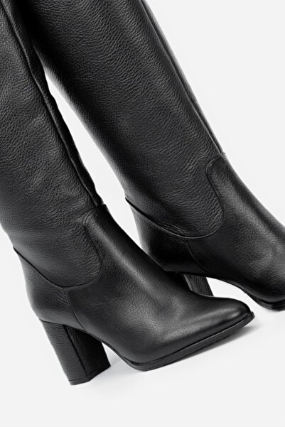 TUNAELLİ Kadın Siyah Hakiki Deri 35-40 Numara Çizme