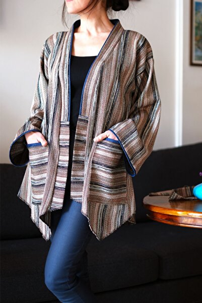 Zesku Dress Mevsimlik Kimono Ceket, Işıltılı Kumaş, Bol Kesim.