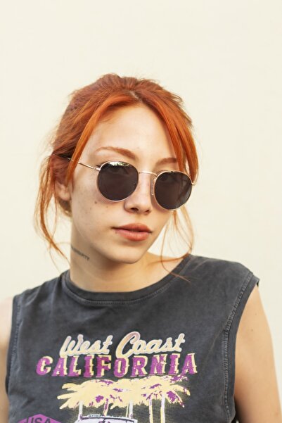 Focus On Eyewear Round Gold Sunglasses