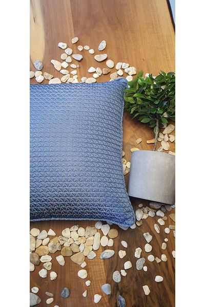 VERDA Throw Pillow