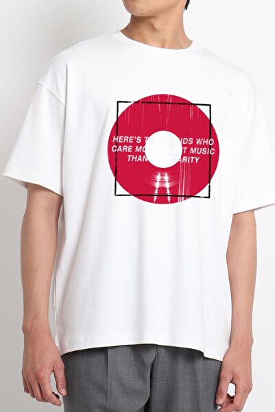 GreenMint للجنسين الأبيض هنا للأطفال الذين يهتمون بالموسيقى أكثر من الشعبية