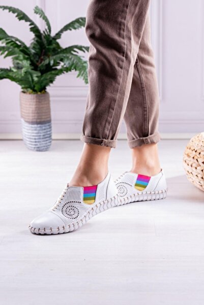 Venüs 2010715y Kadın Lazerli Düz Deri Comfort Ayakkabı