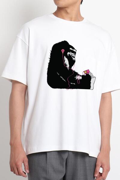 GreenMint للجنسين الأبيض الاستماع إلى الموسيقى