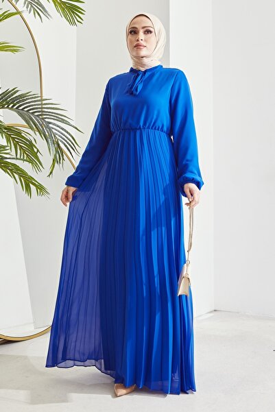 InStyle Skladané šifónové hidžábové šaty Limelda - Saks Blue