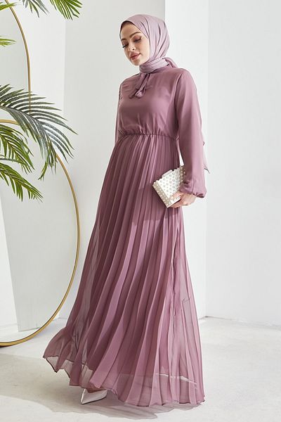 InStyle Plissiertes Limelda-Chiffon-Hijab-Kleid – Staubige Rose