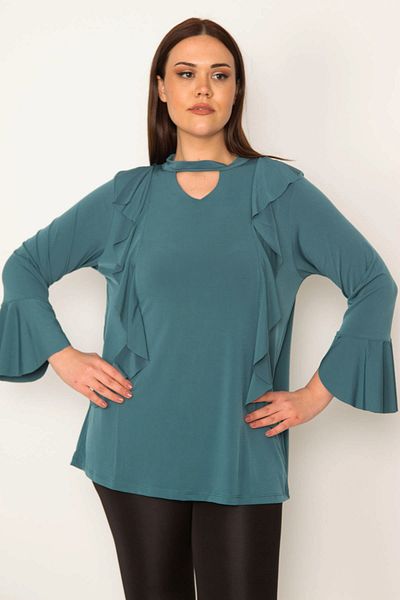 Şans Damenbluse in Übergröße mit grünem Kragen und Schwungraddetail 65n31382