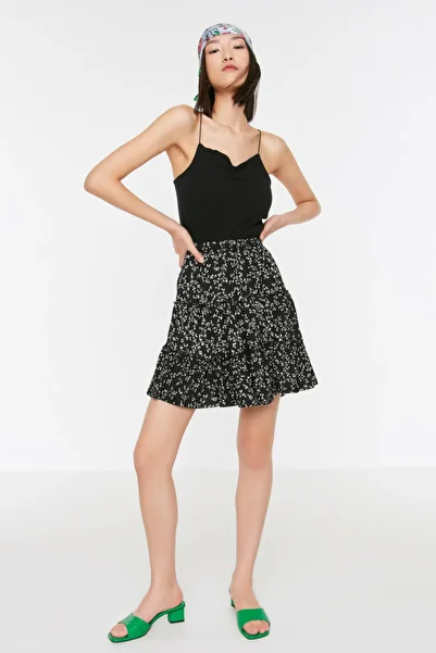 Trendyol Collection Black Patterned Flounce Knitted Skirt