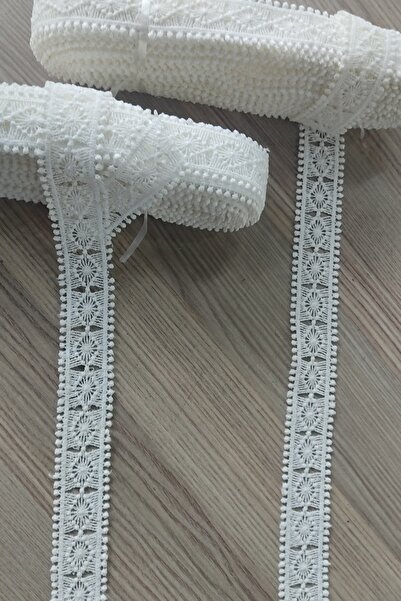 DUAYEN Güpür Dantel Ara Tekli Ters Kare Desen 6 Metre