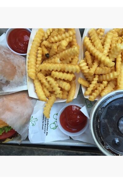 Universal Poster decorativ din lemn cu hamburger și cartofi prăjiți