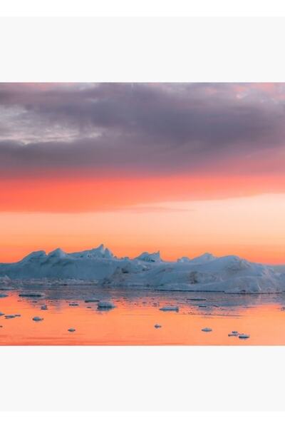 Universal Φωτεινό πορτοκαλί ηλιοβασίλεμα στον ουρανό Σουρεαλιστικό παγόβουνο ...
