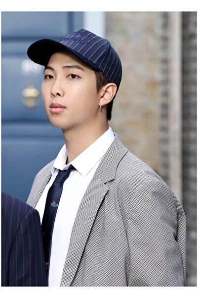 Universal Tablou Namjoon Poster decorativ din lemn Cod5447