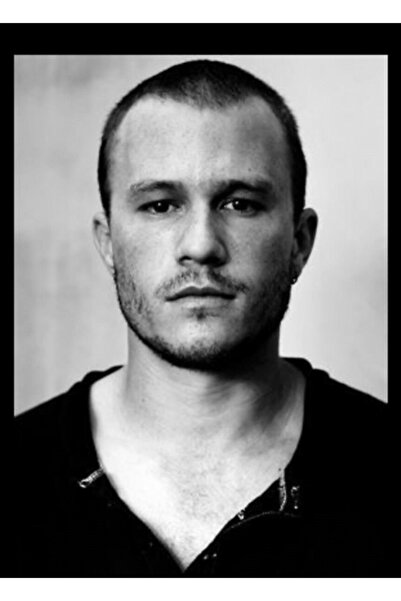 Universal Poster decorativ din lemn cu Heath Ledger alb-negru pe fundal negru