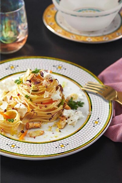 The Mia Patio Serving Plate Set of 6 - 26 cm