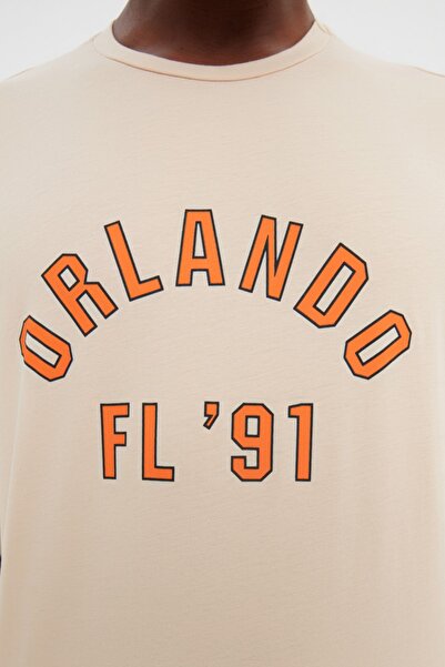 Trendyol Collection Beige 100% Cotton Oversize City Printed T-Shirt with Crew Neck - TMNSS22TS0304