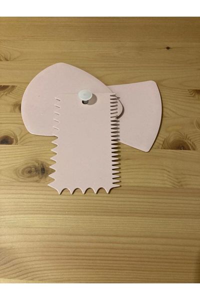 Baroness Cream and Dough Scraper Set Powder 3 Pieces
