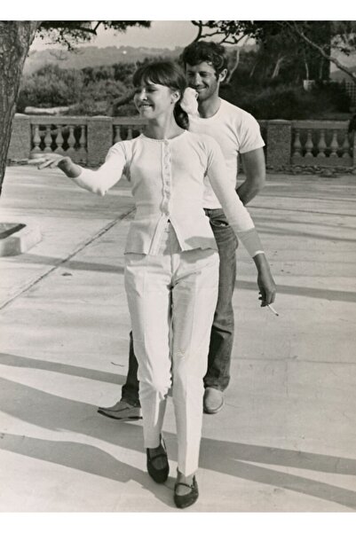 Universal Декоративен дървен плакат с картина на Жан Пол Белмондо